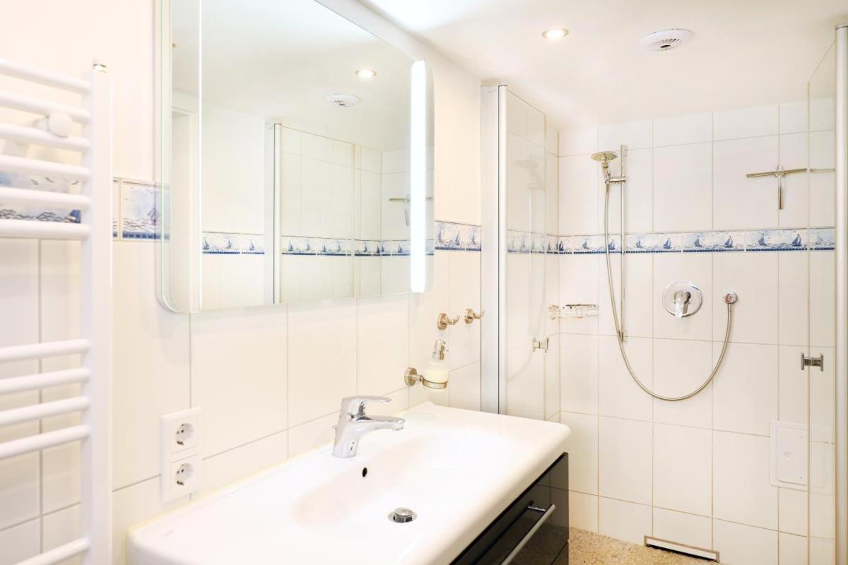 Appartement & Ferienwohnungen Thiess 罗斯托克 外观 照片